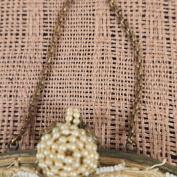 Elegant Cream Hand Beaded Clutch - Picture 3 of 8